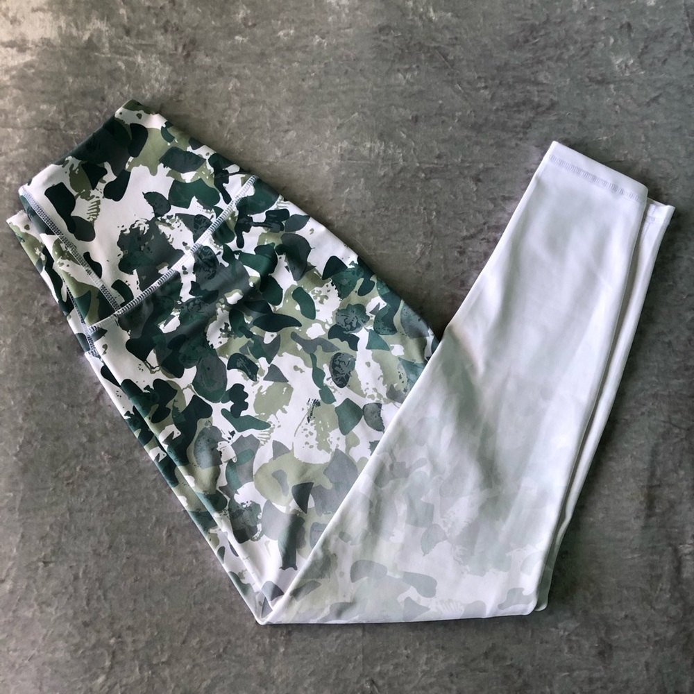 Cleo Harper Reign Legging - Camo Chic - Medium